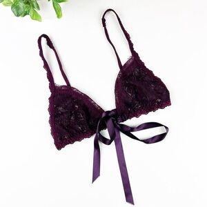 Hanky Panky Lace Bralette Size X-Small in Purple Front Tie